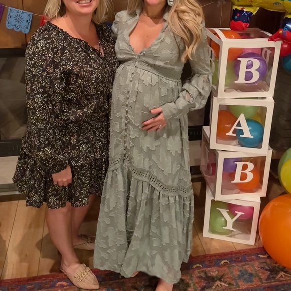 Asos Design Maternity long sleeve midi maxi
green dress, size US 6 - Picture 4 of 5